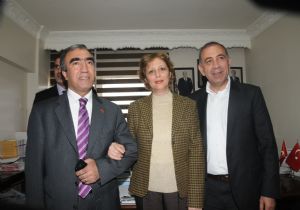 Gürsel MHP yi ziyaret etti